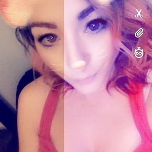 Meet your Posher, Corinne